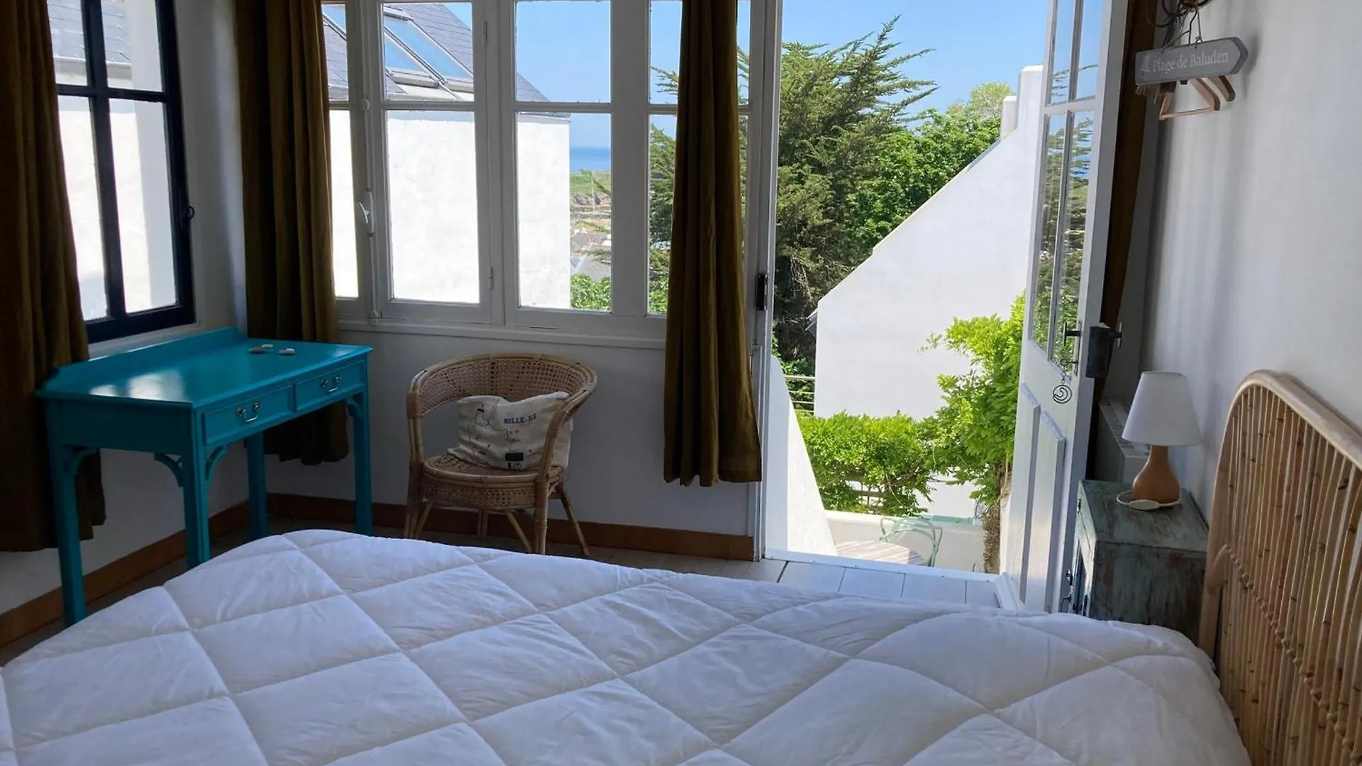 Villa Boheme Chic A Sauzon Avec Vue Mer Et Wifi - Fr-1-418-174 Holiday home