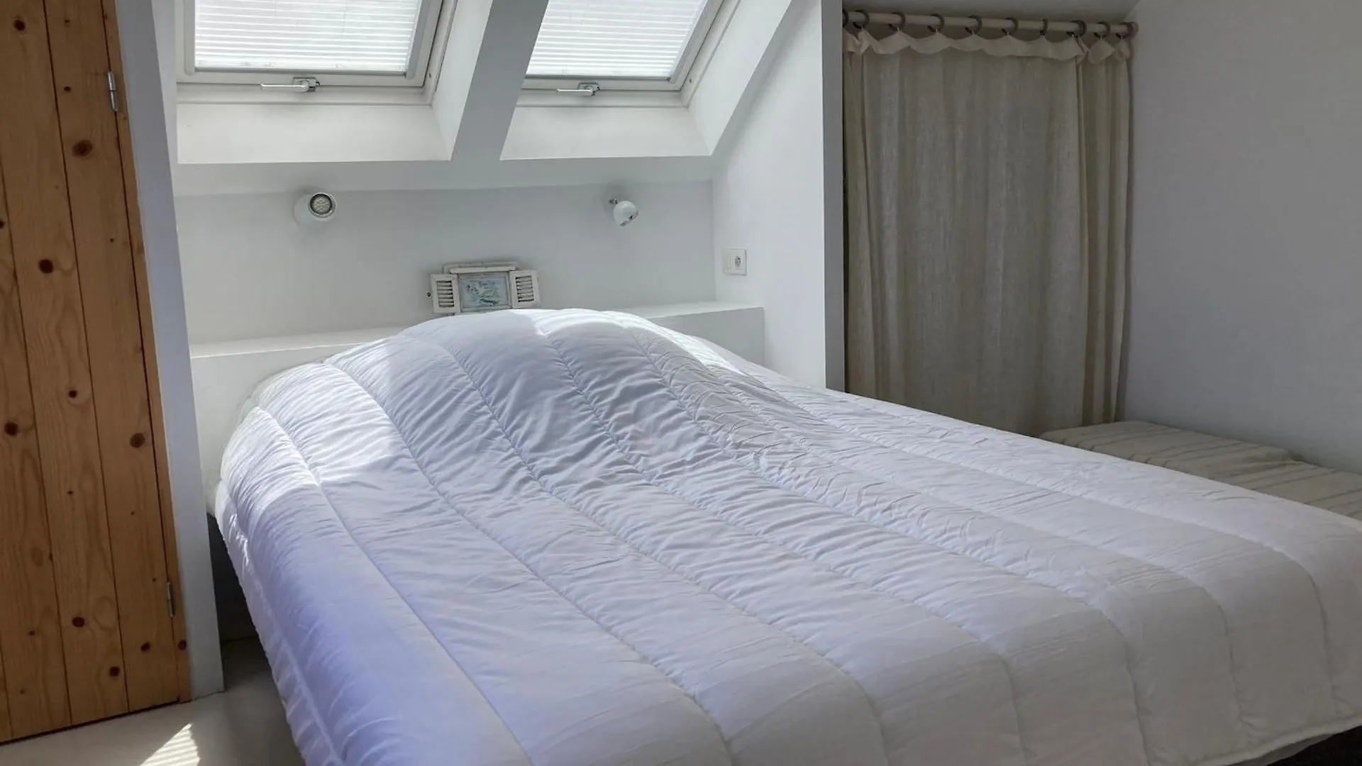 Villa Boheme Chic A Sauzon Avec Vue Mer Et Wifi - Fr-1-418-174