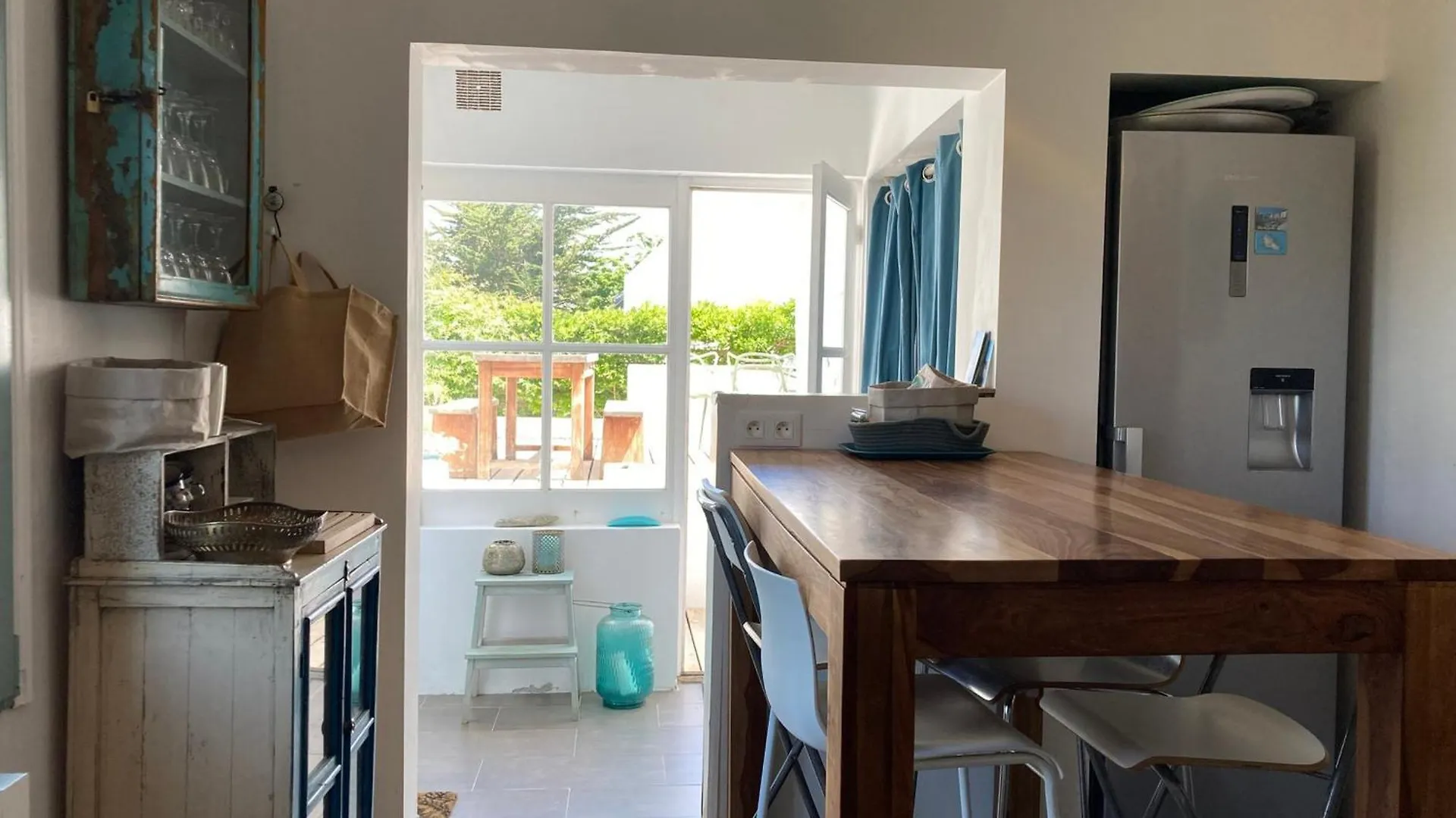 Villa Boheme Chic A Sauzon Avec Vue Mer Et Wifi - Fr-1-418-174 France