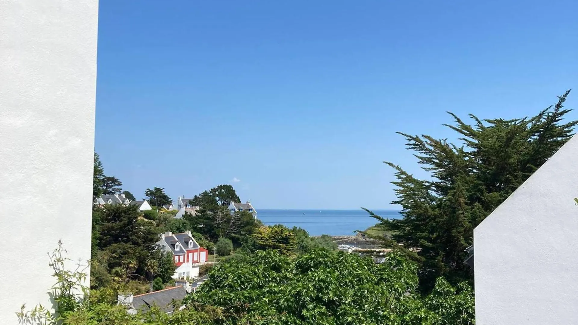 Holiday home Villa Boheme Chic A Sauzon Avec Vue Mer Et Wifi - Fr-1-418-174 France